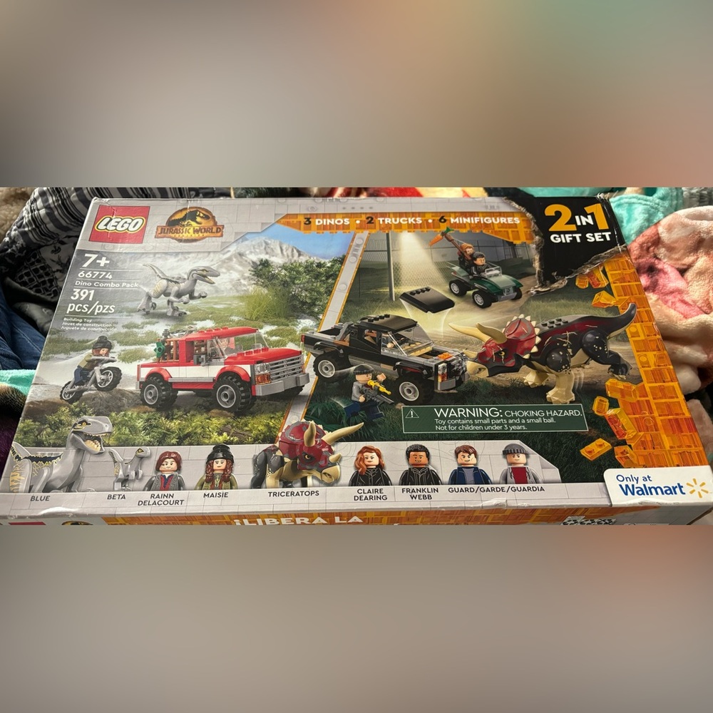 Lego Jurassic World 2 In 1 Gift Set - Brand New In Box